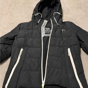 Superdry Women's Black and White Puffer Jacket